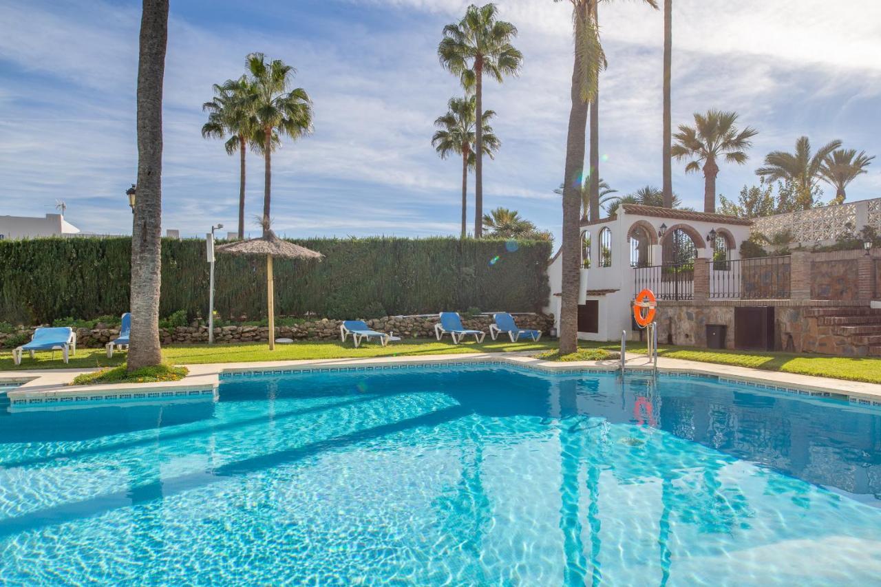 2261-Superb Apt On The Beach, On Duquesa Harbour Manilva Extérieur photo